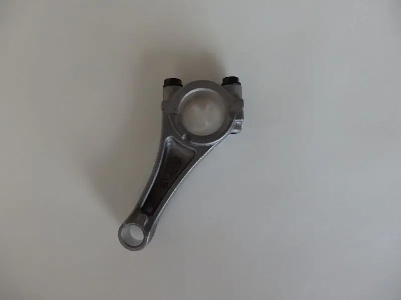 Ojnice pro motor Weibang 7HP Objednat Nyní