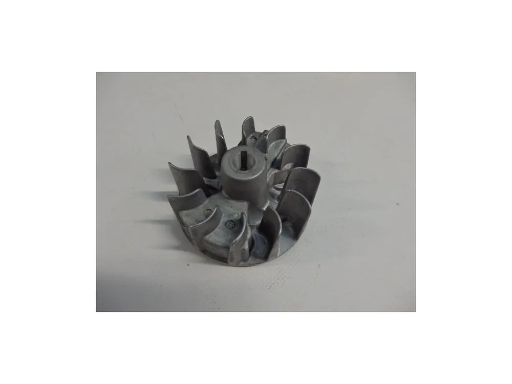 Flywheel 26\\/40 Levný